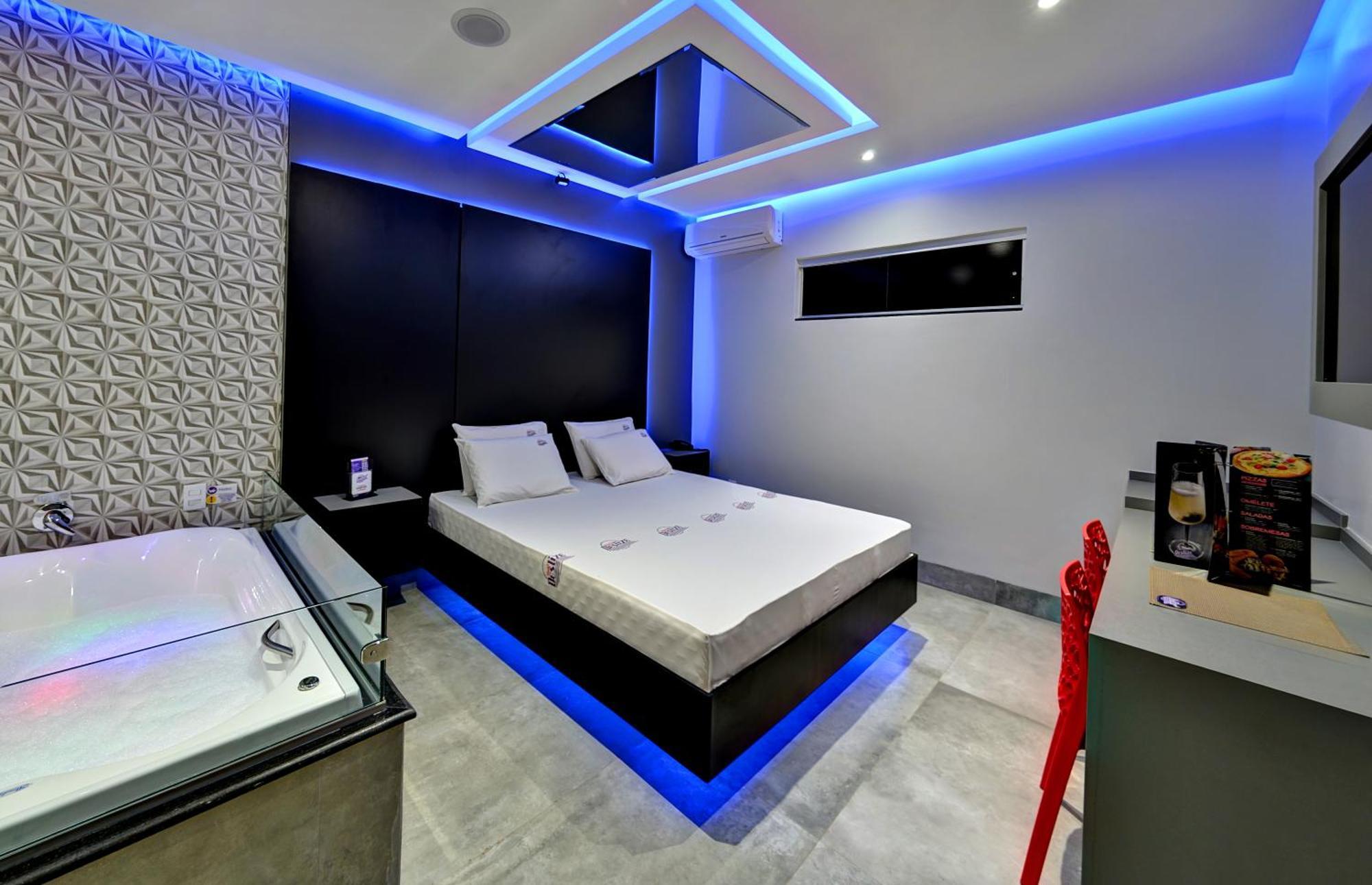 Deslize Motel 2 Uberlandia Bagian luar foto